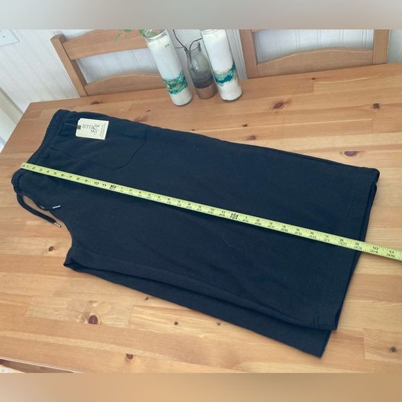 Terra and Sky Black Knit Capri with Pockets Drawstring Waist Size 1X 16W-18W NWT - Picture 8 of 12